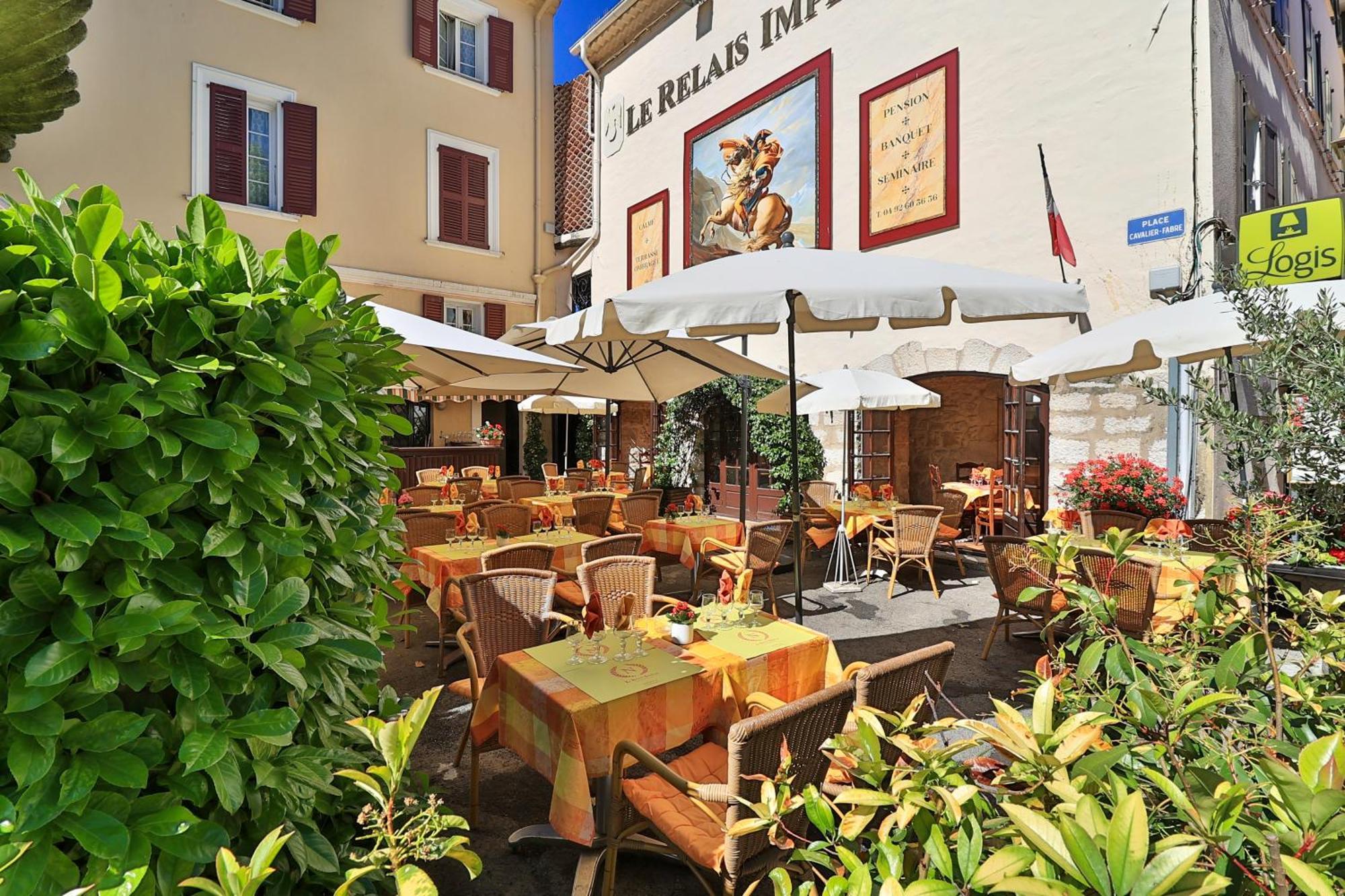 Logis Le Relais Imperial Hotell Saint-Vallier-de-Thiey Exteriör bild